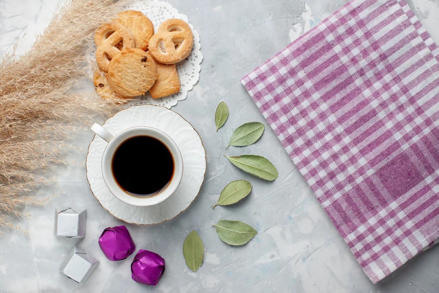 Table Linens & Dining